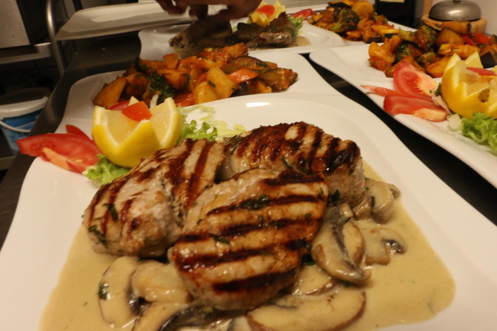 PHOTO-2025-03-10-17-40-24 (4)